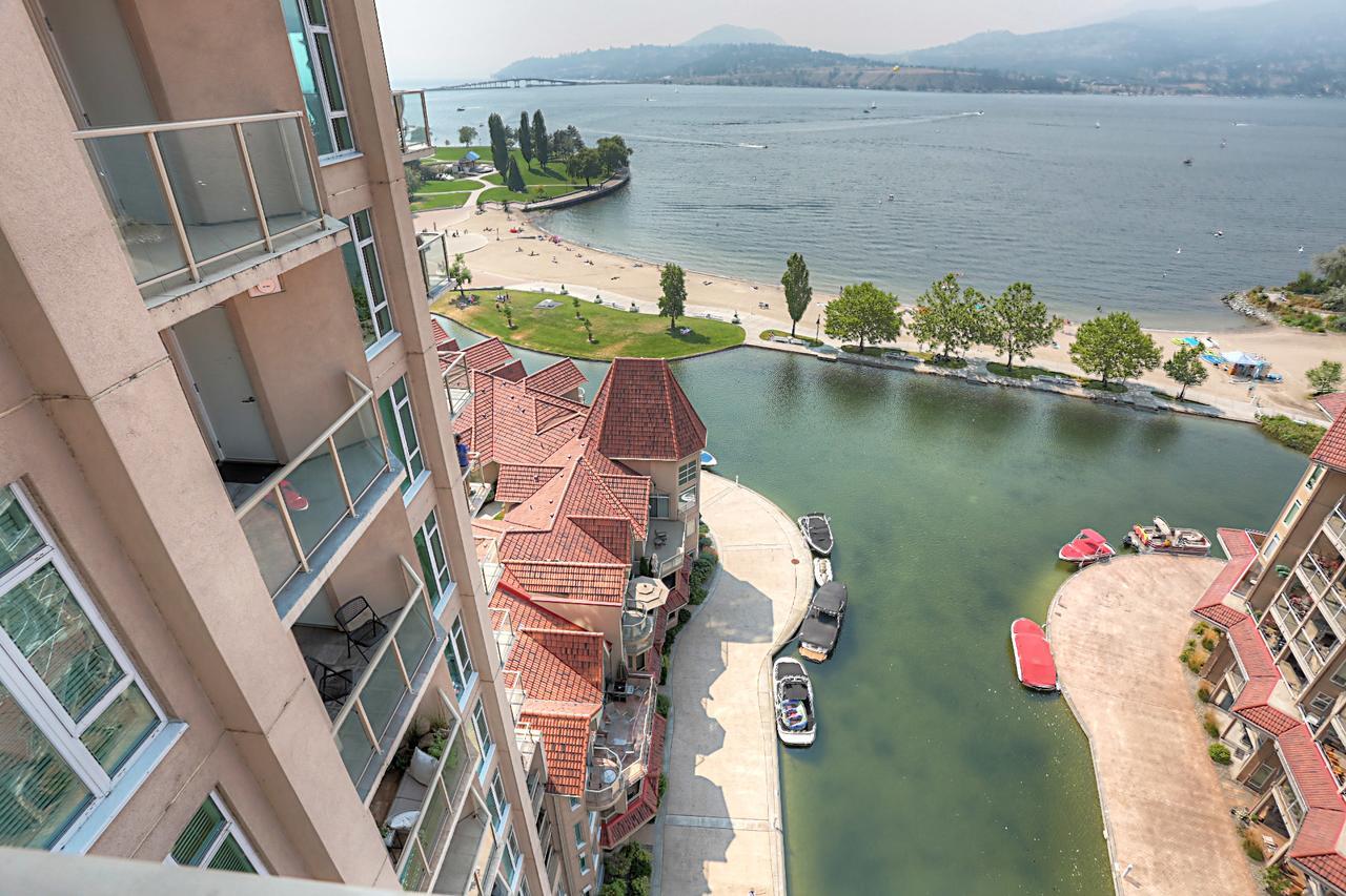 Sunset Waterfront Resort By Kelownacondorentals Ngoại thất bức ảnh